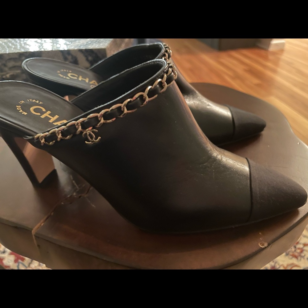 NWT Chanel mules black leather high heel mules